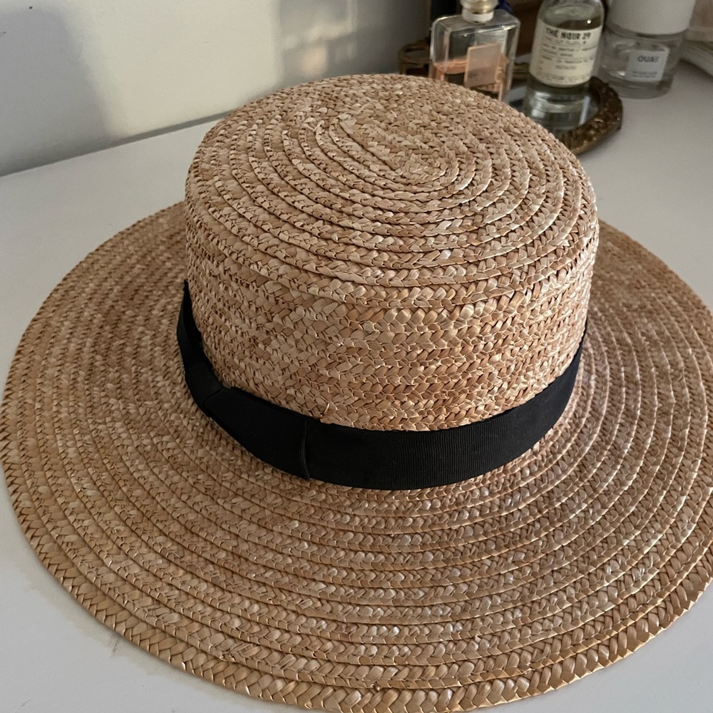 Lack of color hat